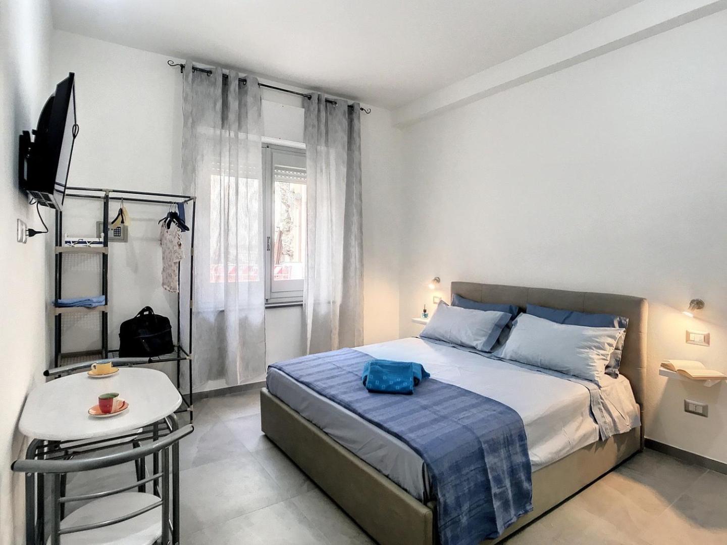 Il Bed And Breakfast Al Centro Кастельсардо Екстер'єр фото