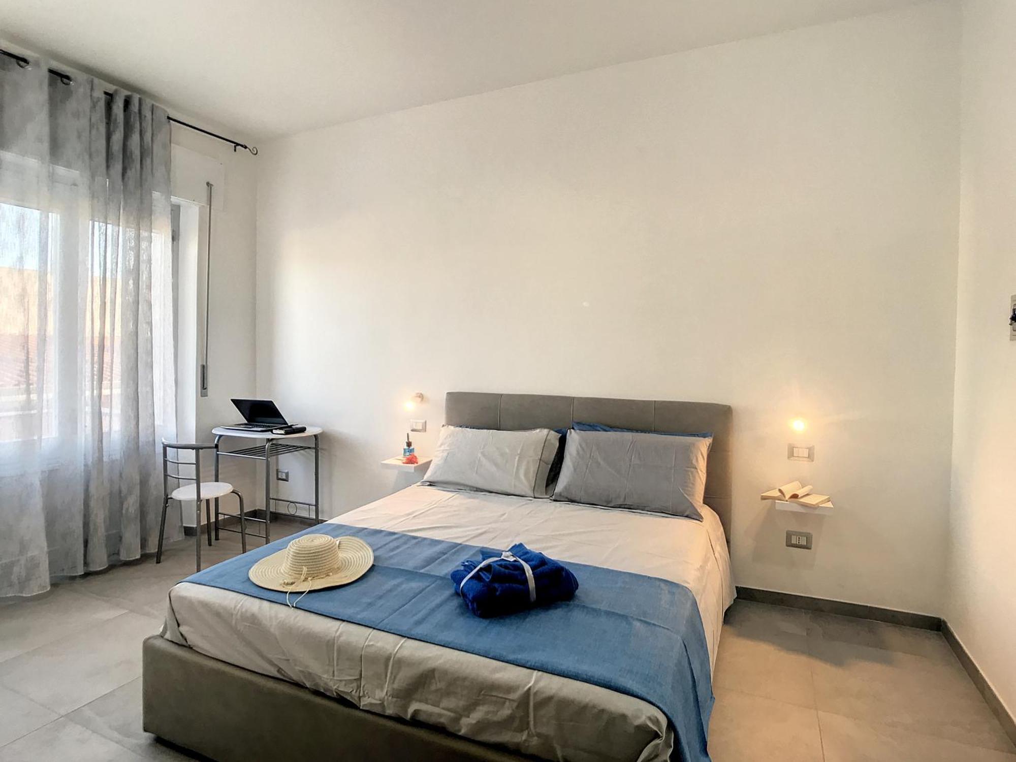 Il Bed And Breakfast Al Centro Кастельсардо Екстер'єр фото